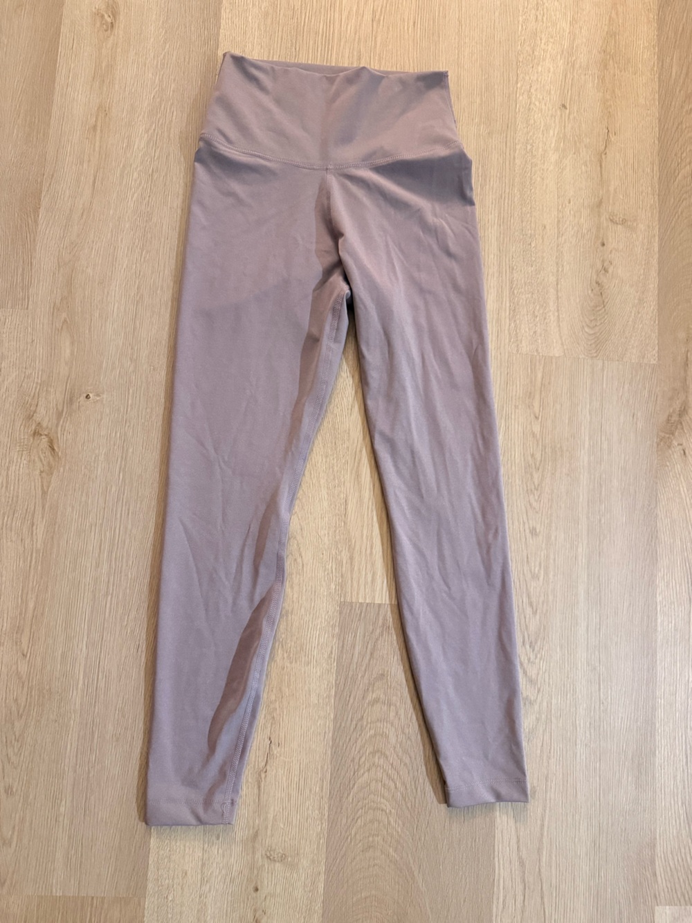 Nike High-Rise Leggings in Mauve